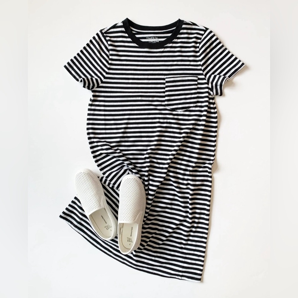 🌻 Time & Tru Cotton T-Shirt Dress Short Sleeves Med (8-10)Blk Wht stripes Pocket